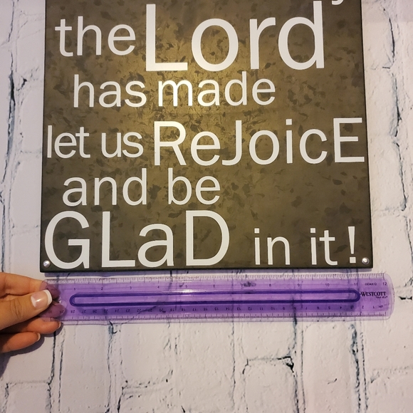 Wall Decor - Picture 2 of 3